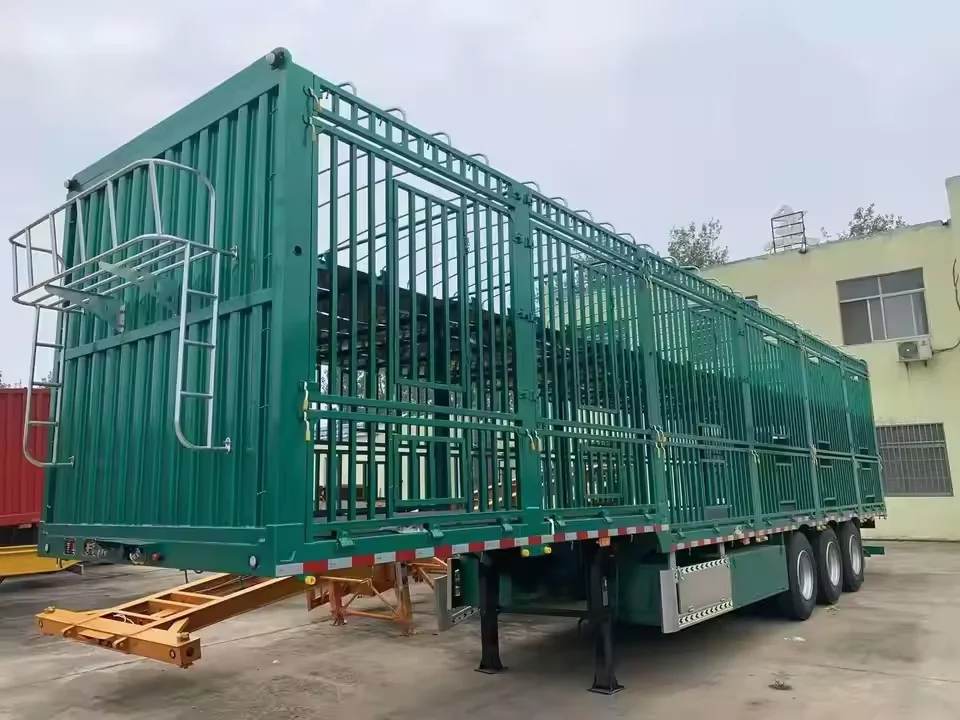 3 Axle Livestock Truck Animal Transport Semi-Trailer