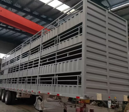3 Axle Livestock Stake Transport Semi-Trailer